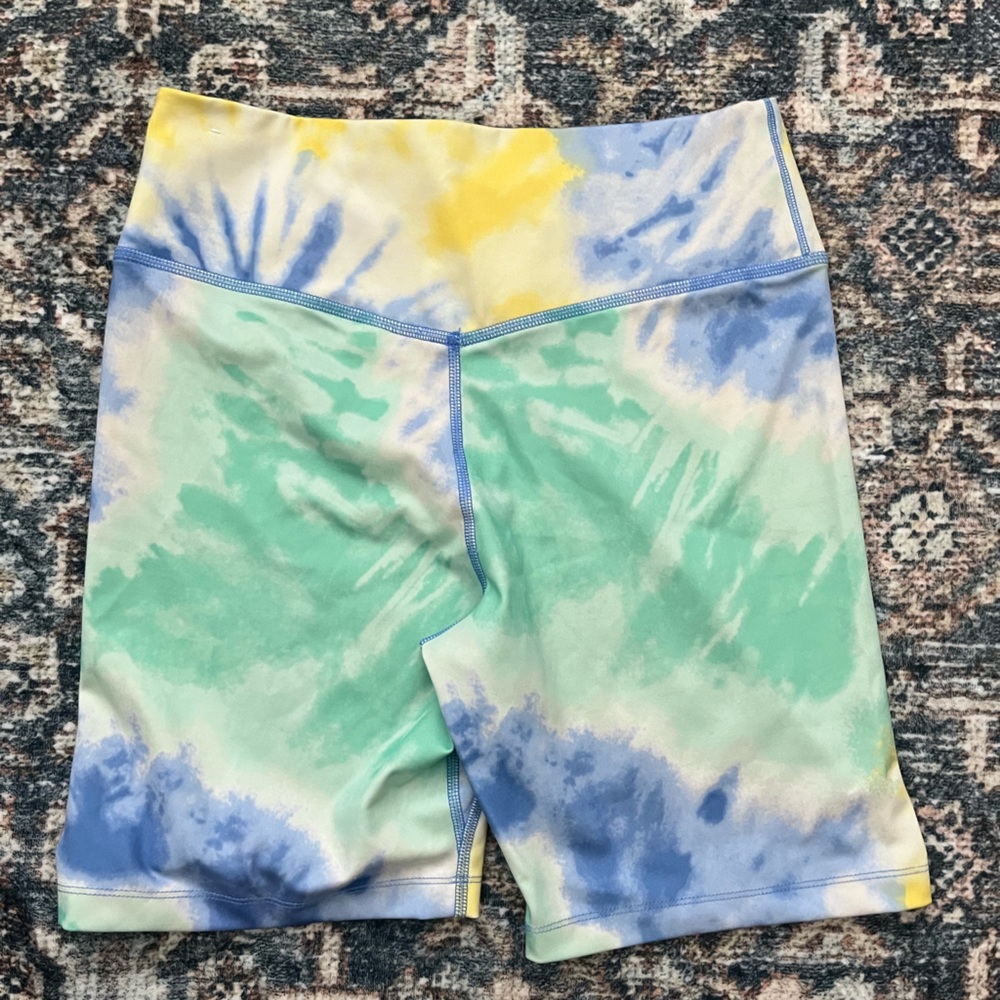 Nike dry fit shorts - Picture 2 of 2